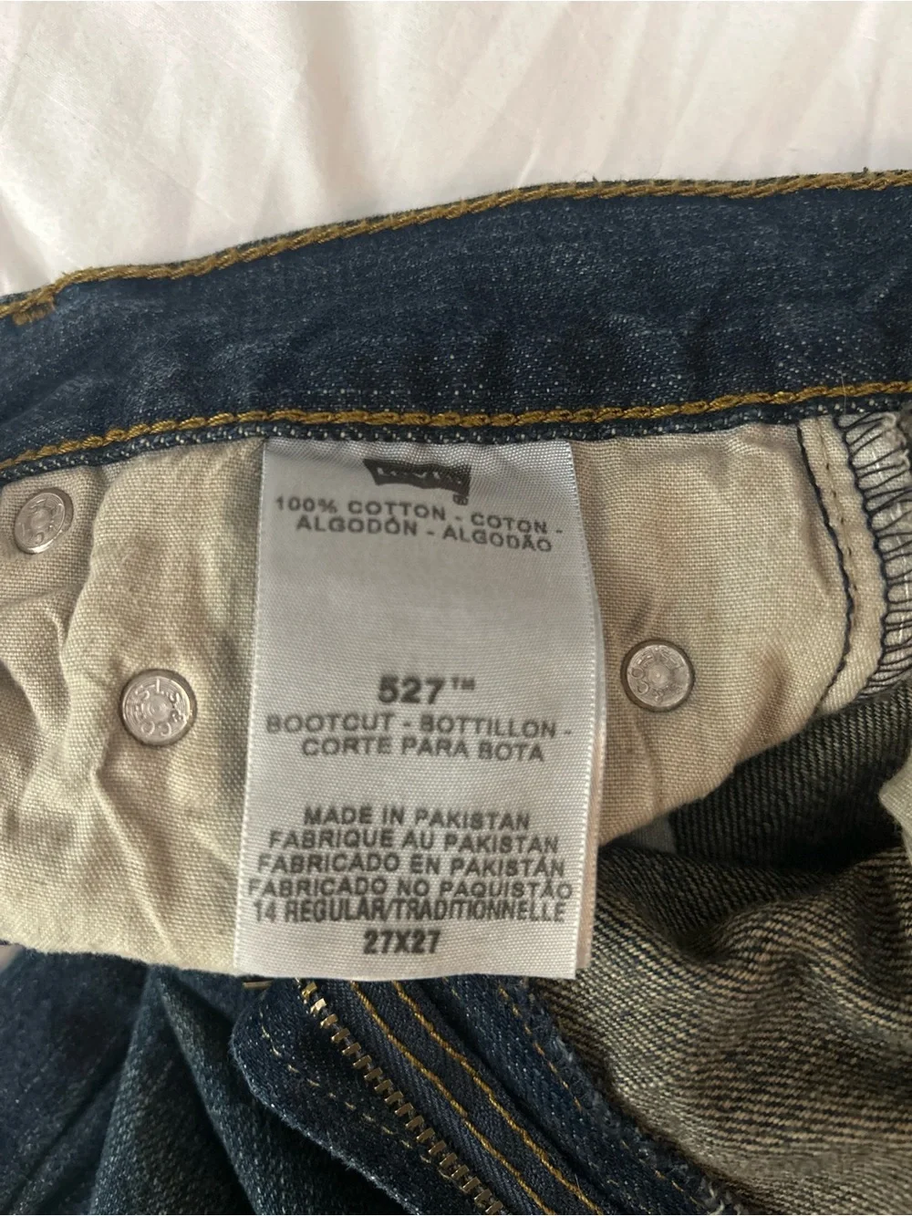 Vintage Levi's Men's Dark Indigo Straight Jeans